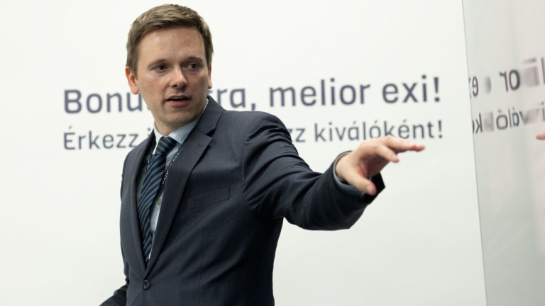 26-04-01_Lasse Lassen_Eger_IMG_002584_cikk kép.jpg