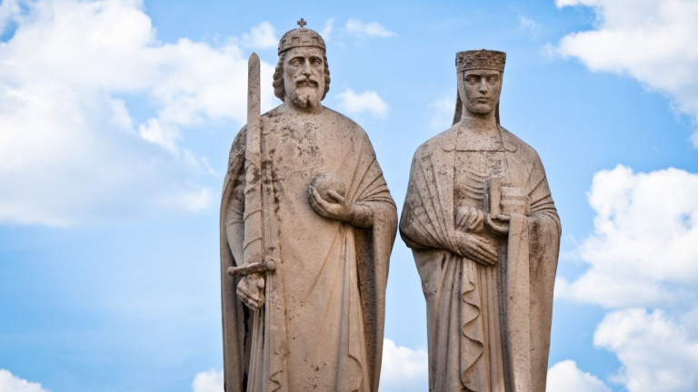 István és Gizella_6_shutterstock_99894767.jpg